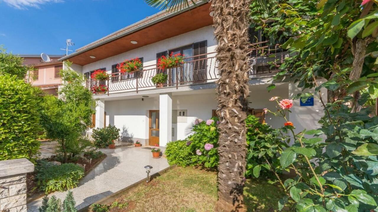 Apartment Dory By Rent Istria Porec Bagian luar foto